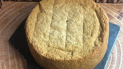 Oat and pistachio sponge cake