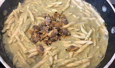 STROZZAPRETI CON VONGOLE