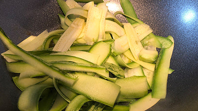 Tagliare le zucchine