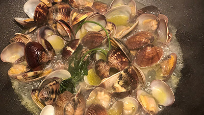 SPAGHETTI SENATORE CAPPELLI, VONGOLE E RISOTTATI CON BOTTARGA