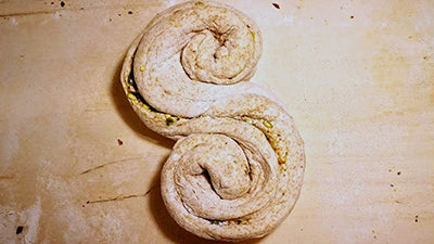 dai la forma a s alla pasta