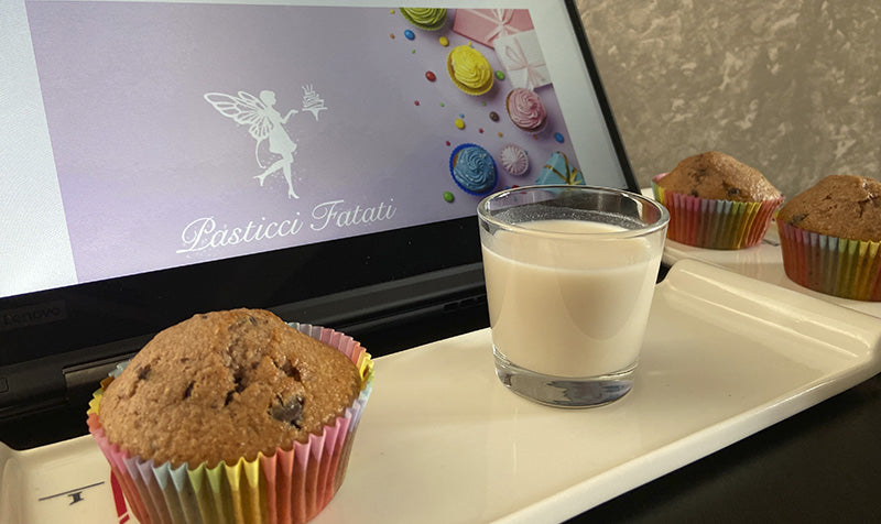 Muffins con fragole e cioccolato non dairy 