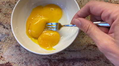 Preparare la frolla di farro e limone