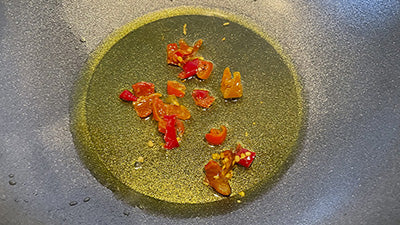 Pasta Chitarra con calamari e gamberi