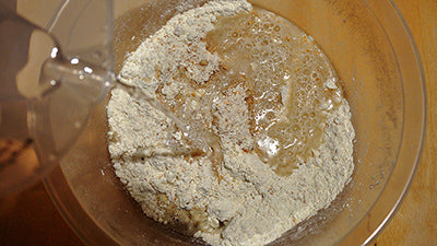 Versa 350 g di acqua