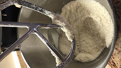 Preparare la frolla allo zenzero 