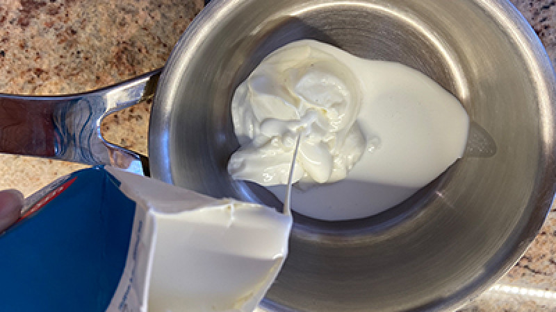 Preparare mousse allo yogurt