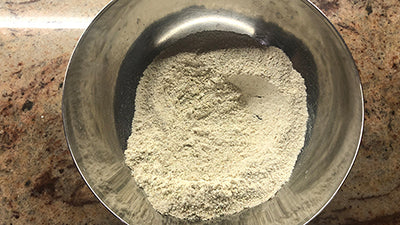 Oat and pistachio sponge cake