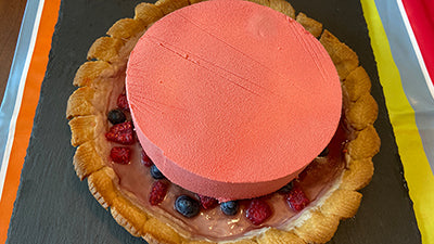 Assemblare il dolce.