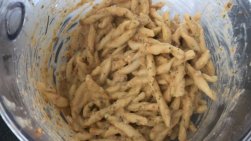 Strozzapreti tradizionale "LaGranum" con pesto alla siciliana