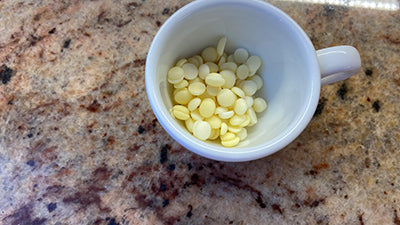 Cuocere la frolla di farro al limone