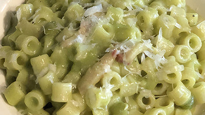 PASTA CREMOSA E PISELLI