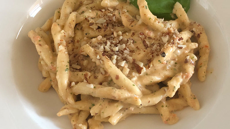 Strozzapreti tradizionale "LaGranum" con pesto alla siciliana