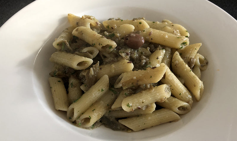 MEZZE PENNE CON CARCIOFI E OLIVE