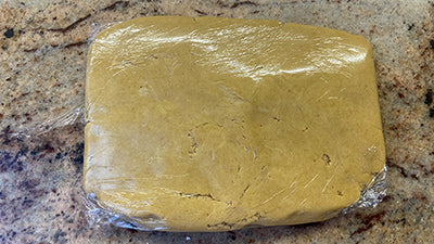 Preparare la frolla di farro e limone