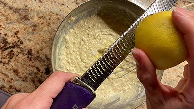 Bereiten Sie die Muffins zu.