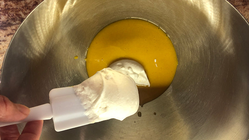 Preparare la bavarese al Baileys