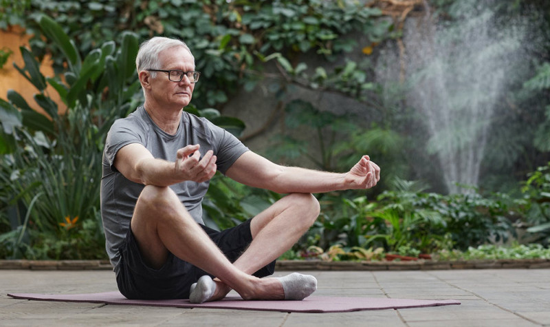 Grani e antichi e Yoga alleati contro dolori intestinali 