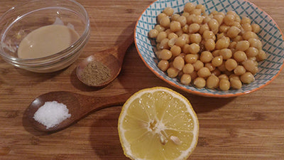 Ingredienti per l'hummus di ceci