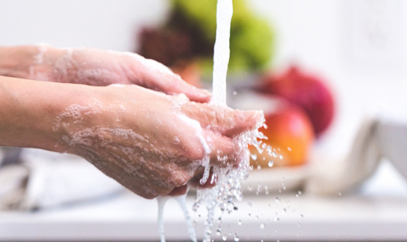 Lavare la verdura non elimina i residui chimici