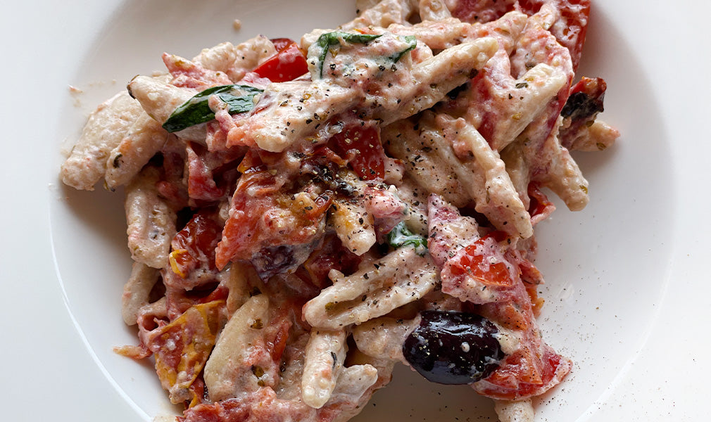 Wholemeal Senatore Cappelli Raschiatelli with ricotta and baked tomatoes